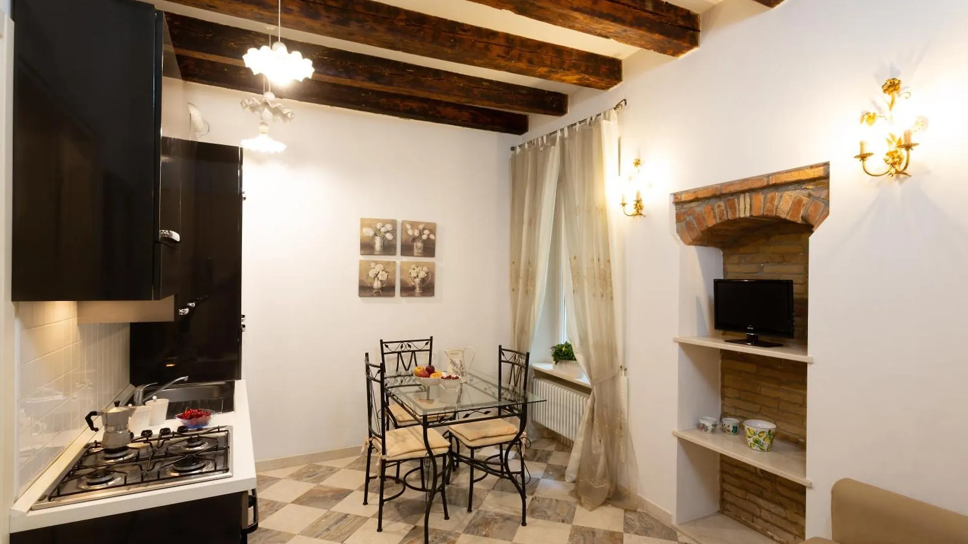 La Castellana Daire Bergamo 0*,